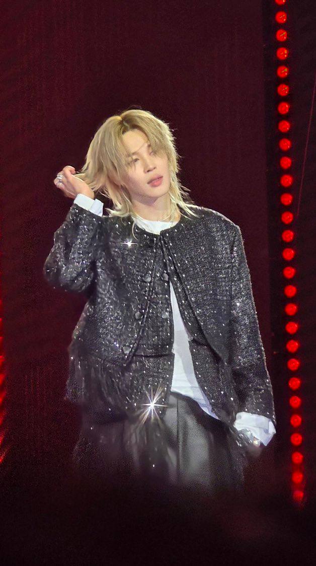 Jimin điên rồi: Đẹp tới nỗi leo ngay top trending, màn lột xác này phải phong “đỉnh nhất 2026”- Ảnh 3.