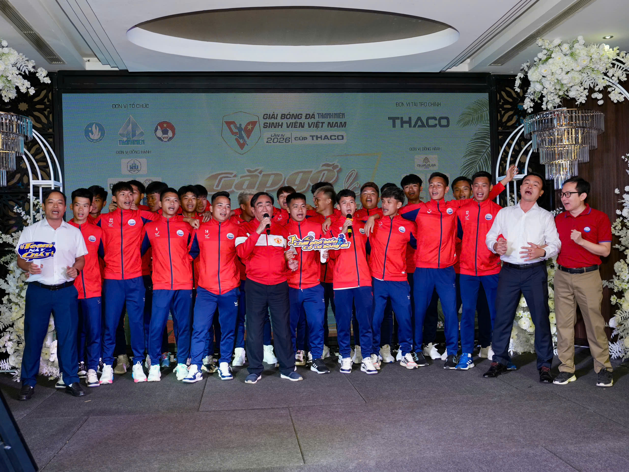 Bóng đá Thanh Niên sinh viên: Khi trái tim các cầu thủ chung một nhịp đập- Ảnh 8. Bóng đá Thanh Niên sinh viên: Khi trái tim các cầu thủ chung một nhịp đập- Ảnh 8.