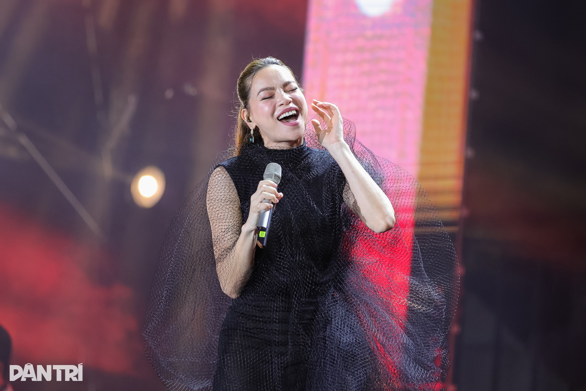 Hồ Ngọc Hà - Noo Phước Thịnh làm sống lại bản hit 10 năm trước - 4 Hồ Ngọc Hà - Noo Phước Thịnh làm sống lại bản hit 10 năm trước - 4