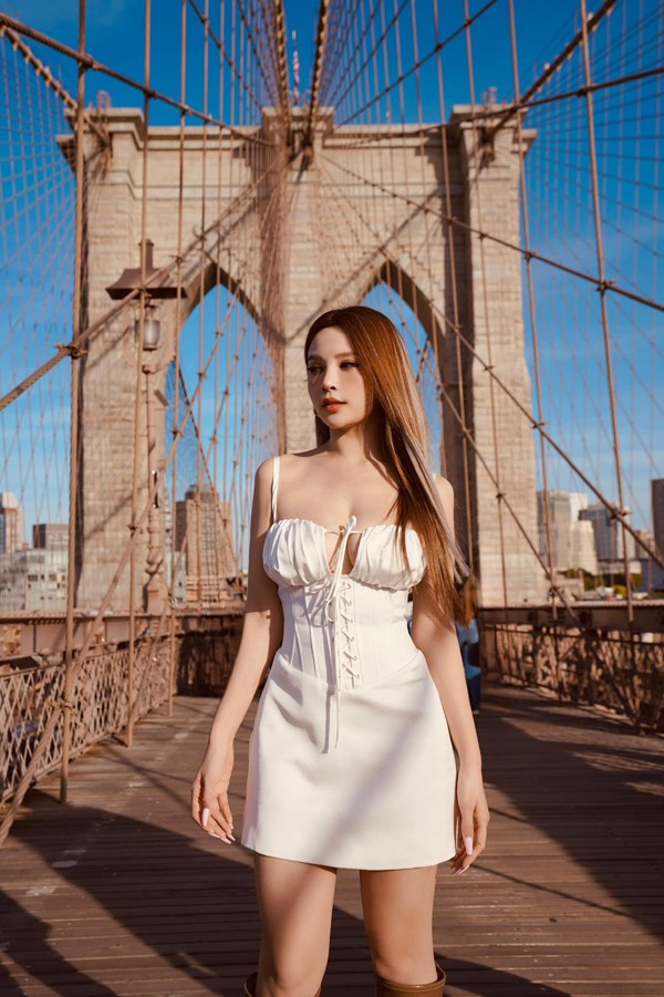 Sắc vóc hotgirl Hà thành đời đầu vừa kỉ niệm 13 năm kết hôn với chồng doanh nhân 8 Sắc vóc hotgirl Hà thành đời đầu vừa kỉ niệm 13 năm kết hôn với chồng doanh nhân - 7