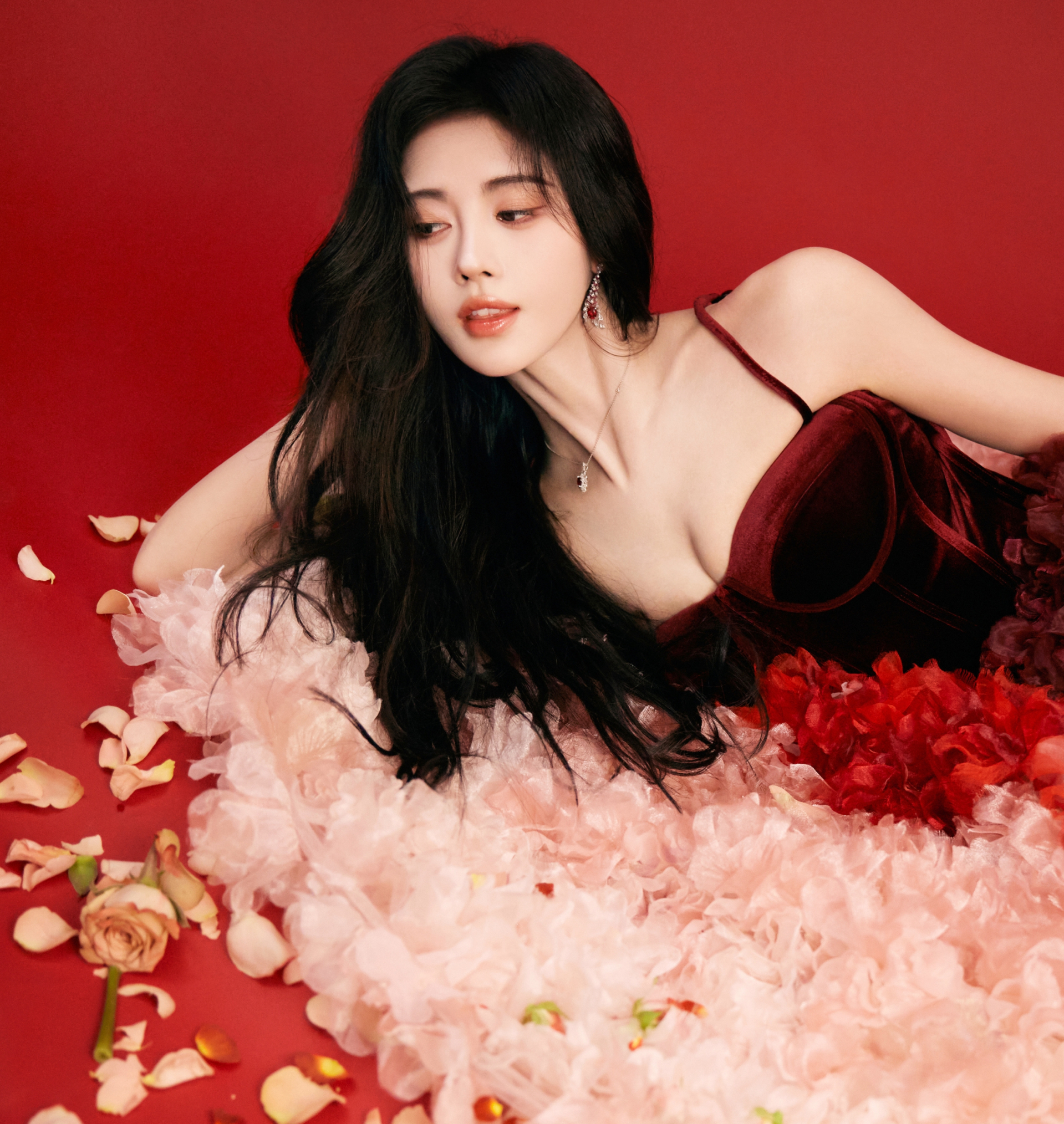 Trung Quốc có hàng vạn mỹ nhân nhưng chỉ cô gái cao 1m45 này làm được điều khiến 1,4 tỷ dân nể phục- Ảnh 3.