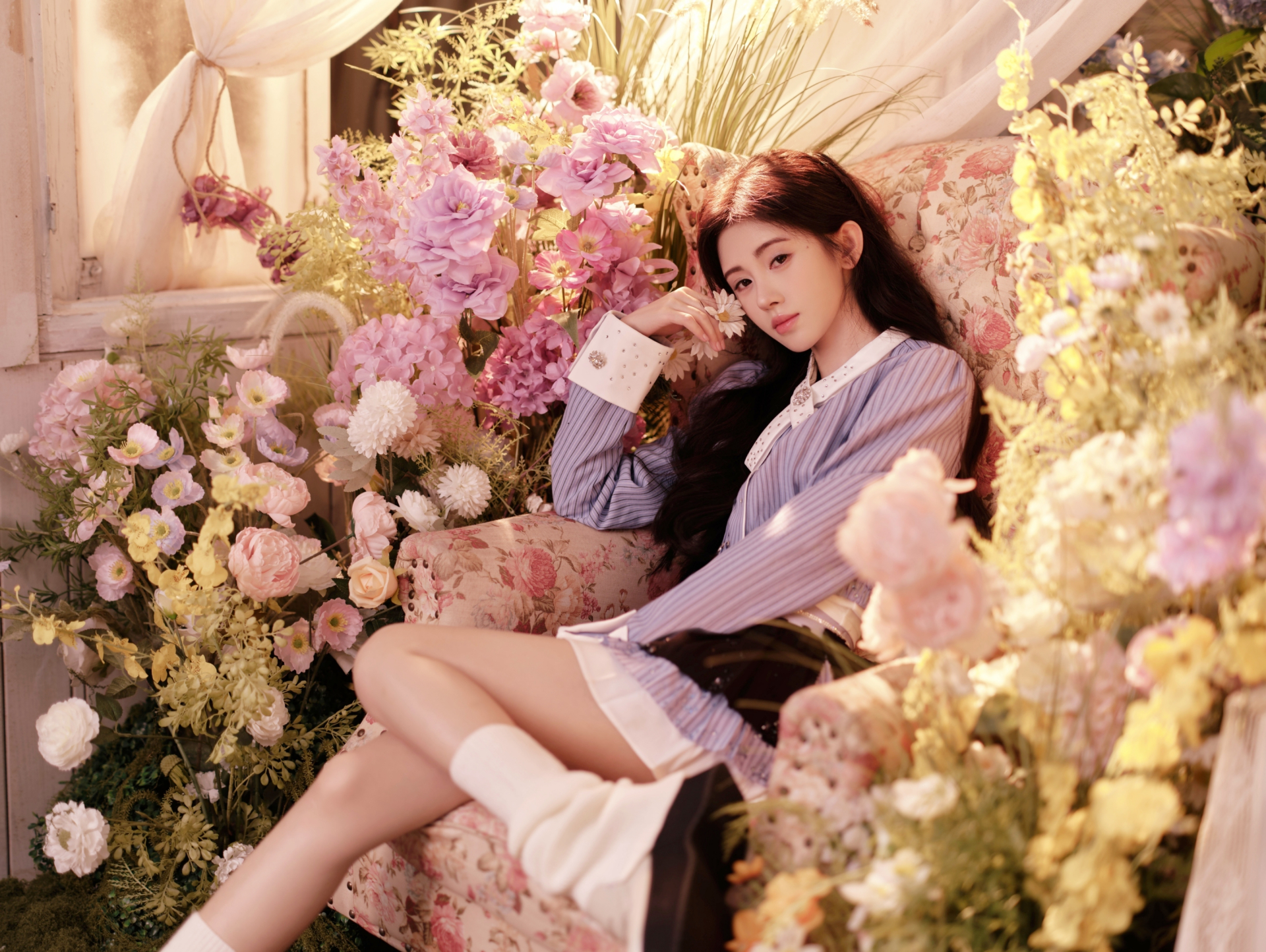 Trung Quốc có hàng vạn mỹ nhân nhưng chỉ cô gái cao 1m45 này làm được điều khiến 1,4 tỷ dân nể phục- Ảnh 8.