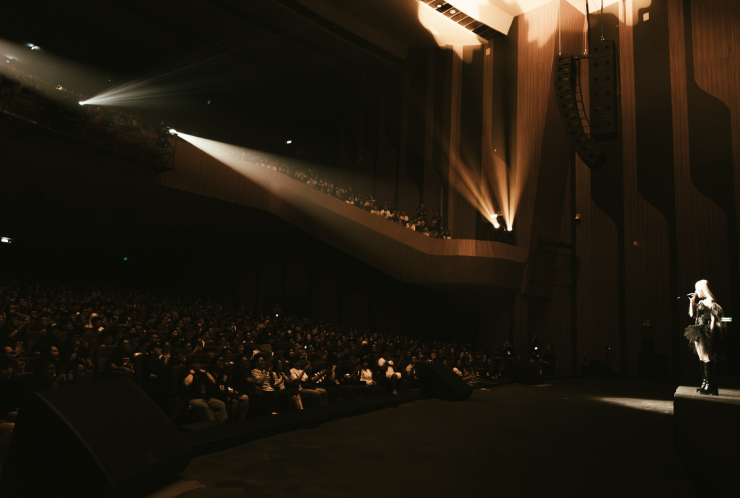 Đêm nhạc khiến Phùng Khánh Linh không dám tin vào mắt mình 5 Đêm nhạc khiến Phùng Khánh Linh không dám tin vào mắt mình - 8