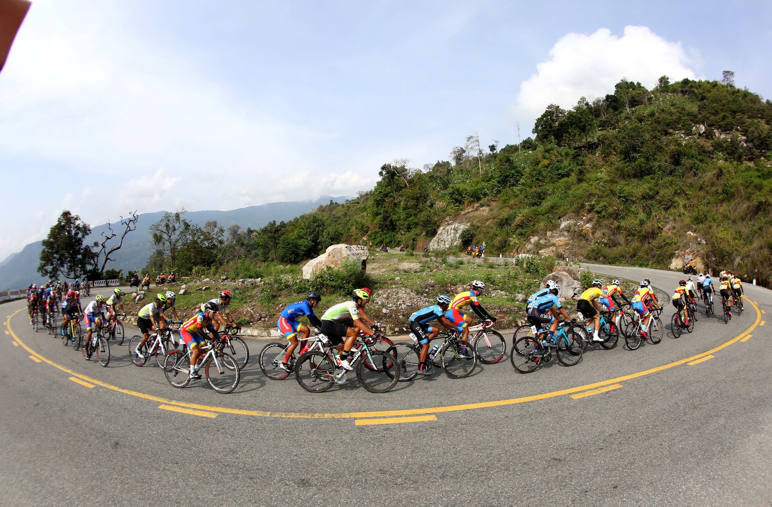 13 ngoại binh ganh đua quyết liệt, chinh phục Cúp xe đạp truyền hình TP.HCM 2026- Ảnh 4. 13 ngoại binh ganh đua quyết liệt, chinh phục Cúp xe đạp truyền hình TP.HCM 2026- Ảnh 4.