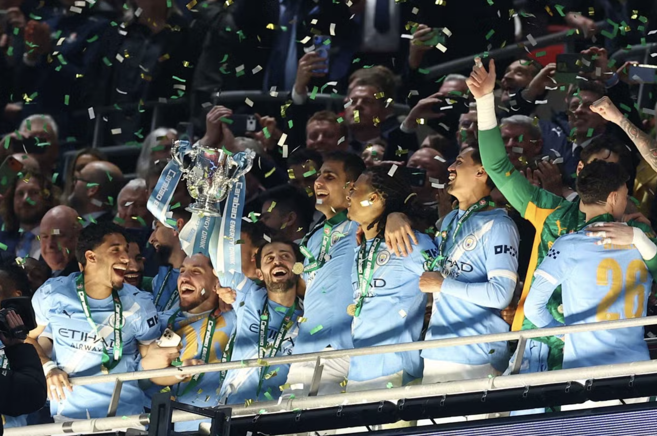 O'Reilly bắn hạ Arsenal, Man City đoạt League Cup thứ 9 10 O'Reilly bắn hạ Arsenal, Man City đoạt League Cup thứ 9 - Ảnh 10.