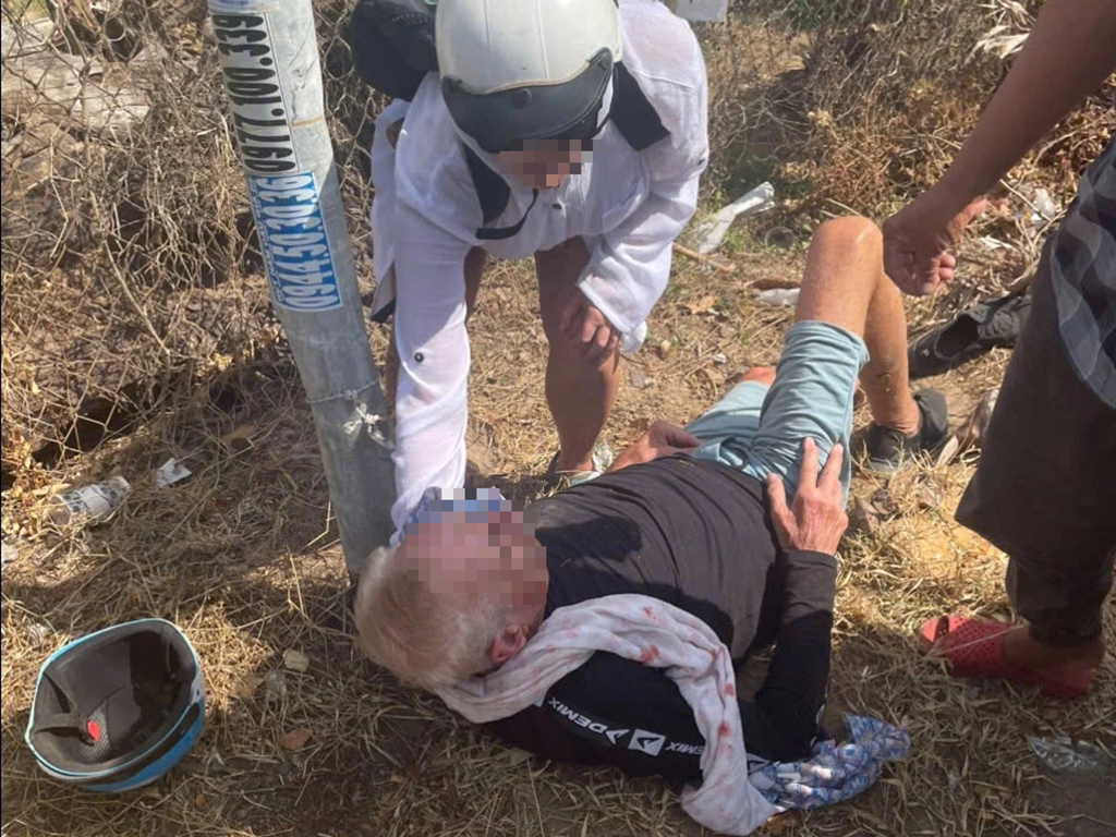 Siết quản lý thuê xe để giữ an toàn cho Mũi Né 3 Siết quản lý thuê xe để giữ an toàn cho Mũi Né - Ảnh 3.