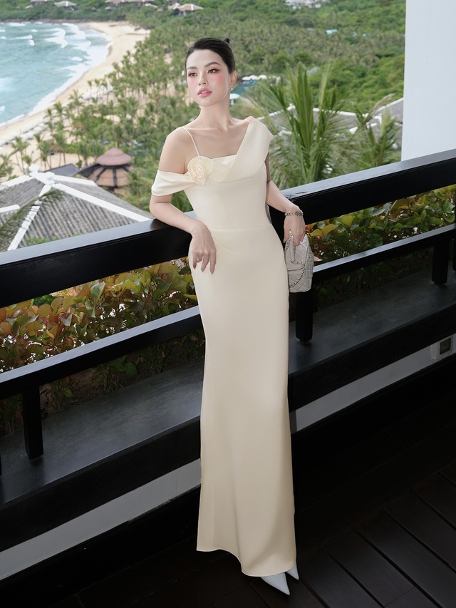 Chất liệu vải khác nhau tạo nên phong cách riêng biệt- Ảnh 2. Chất liệu vải khác nhau tạo nên phong cách riêng biệt- Ảnh 2.