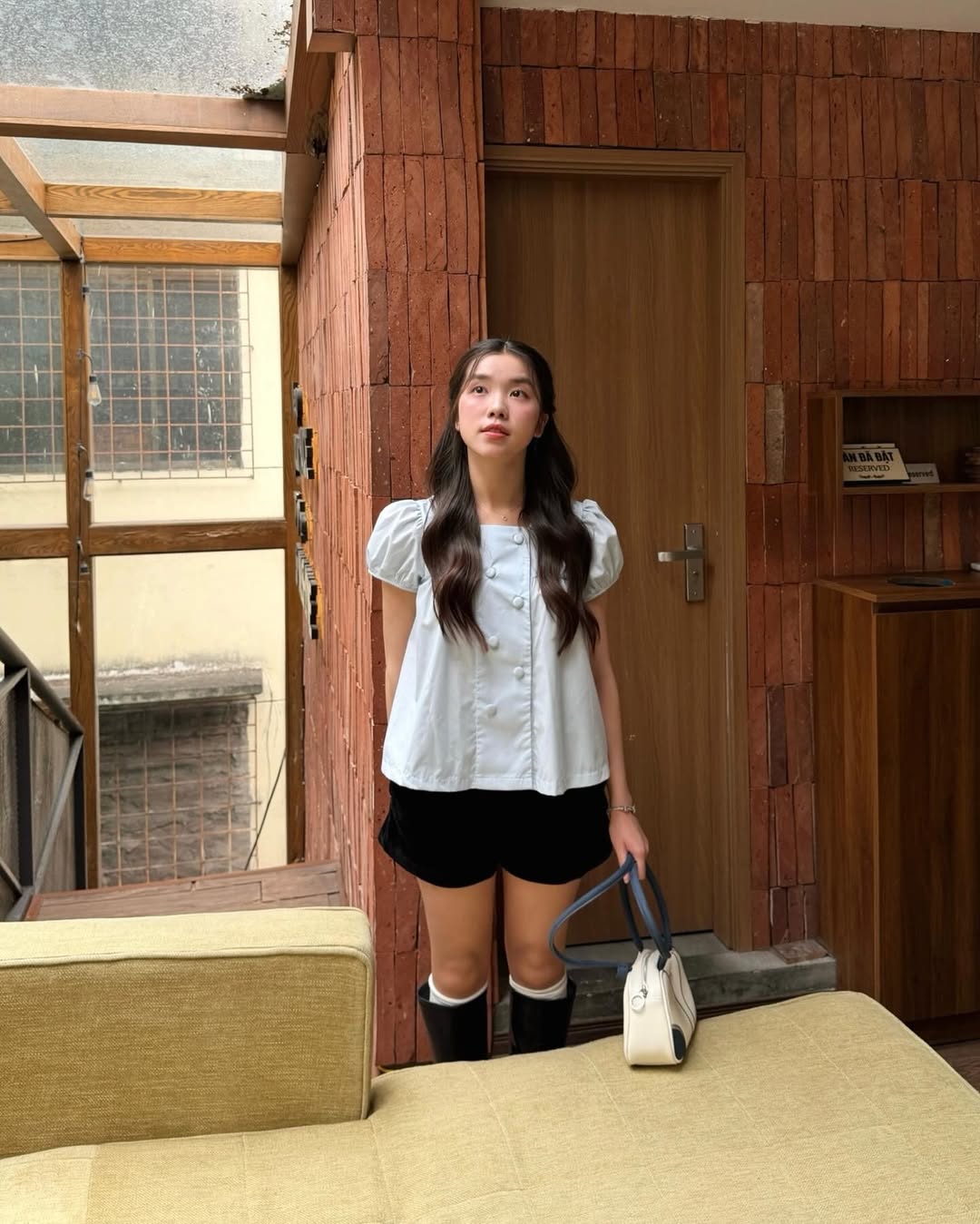 Nàng thơ Schannel đã xinh lại ăn mặc đẹp dù chỉ cao 1m55- Ảnh 4. Nàng thơ Schannel đã xinh lại ăn mặc đẹp dù chỉ cao 1m55- Ảnh 4.