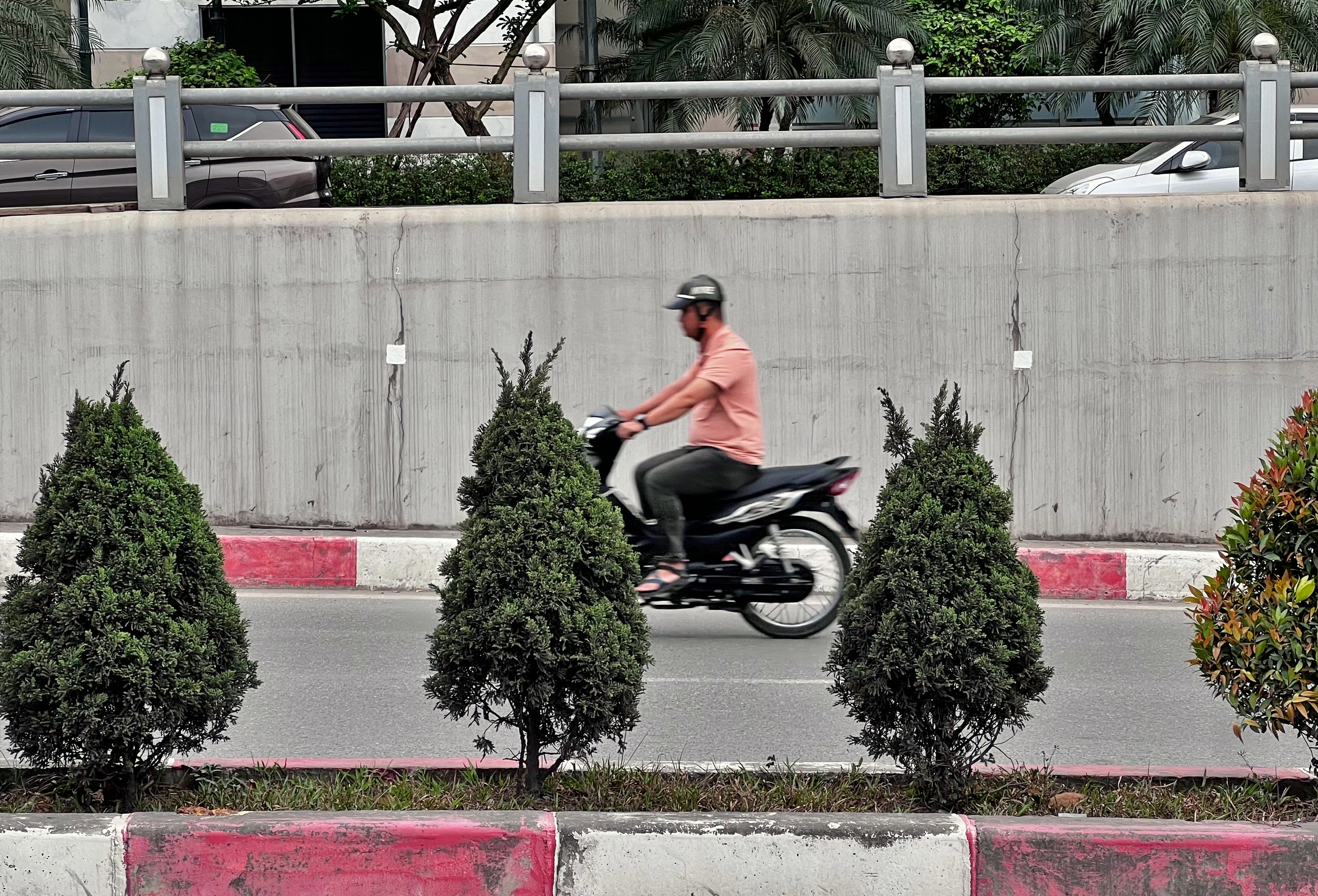 Nhiều vết nứt tại hầm chui 700 tỉ đồng ở Hà Nội 6 1774229029 96 Nhieu vet nut tai ham chui 700 ti dong o