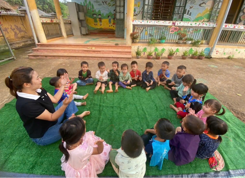 Hai cô giáo 10X trúng cử đại biểu Quốc hội: Những khát vọng từ bục giảng - 3