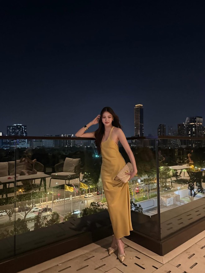 Biến hóa phong cách với đầm hai dây vừa trẻ trung vừa sang- Ảnh 5.