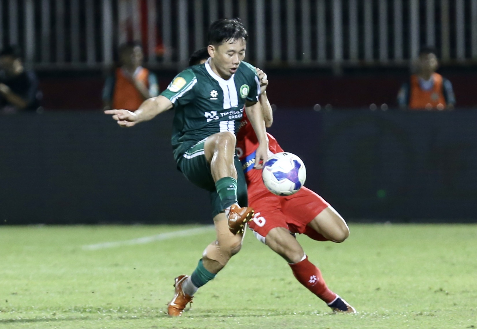 Công Phượng không phải phẫu thuật, CLB Đồng Nai sẽ chăm sóc tối đa: Tái xuất khi nào? - Ảnh 3.