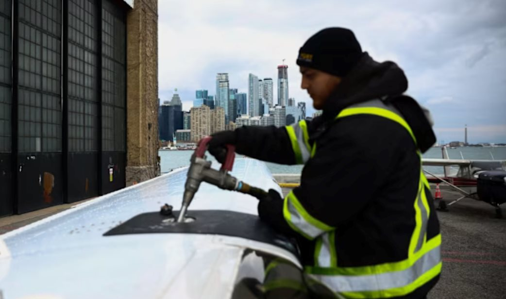 50 tỷ USD 'bốc hơi', lợi nhuận trên mỗi hành khách chỉ khoảng 12 USD: Ngành hàng không toàn cầu 'kêu cứu'- Ảnh 2.