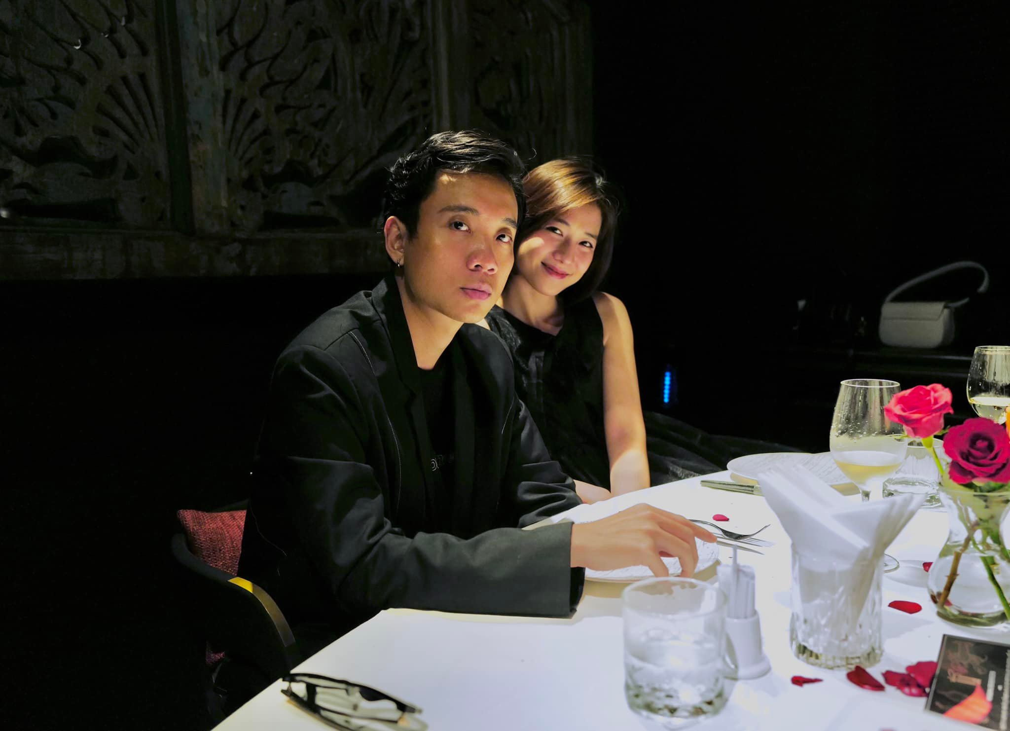 Dù ngoài kia có bão tố gì, thì đây là gia đình JustaTee - Trâm Anh bên cạnh bé thứ 3 vừa sinh!- Ảnh 16.