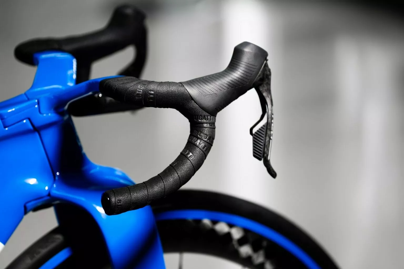 Chiếc xe đạp đắt hơn cả Mitsubishi Xforce tiêu chuẩn, nhiều chi tiết có trên siêu xe 8 xe đạp - Ảnh 17.