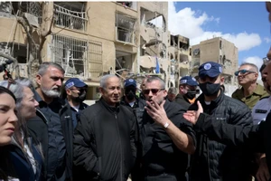 Iran đe doạ ra đòn cốt tử với vùng Vịnh, nếu ông Trump thực thi tối hậu thư