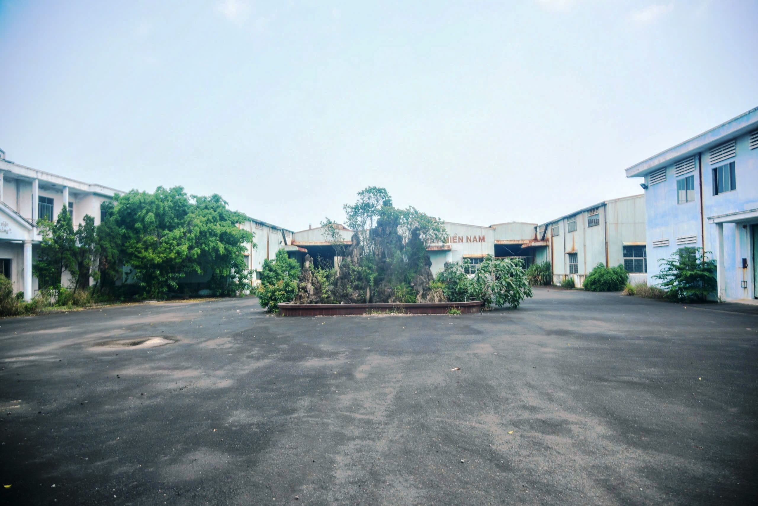 Khối tài sản 81 tỉ đồng của Huy 'máy nổ' hoang tàn sắp bị 'gõ búa' đấu giá- Ảnh 17.