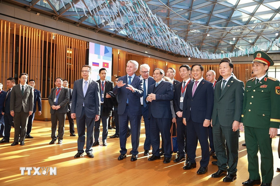 Thủ tướng Phạm Minh Chính làm việc, thúc đẩy các dự án khí LNG với Nga 4 Thủ tướng Phạm Minh Chính làm việc, thúc đẩy các dự án khí LNG với Nga - Ảnh 4.