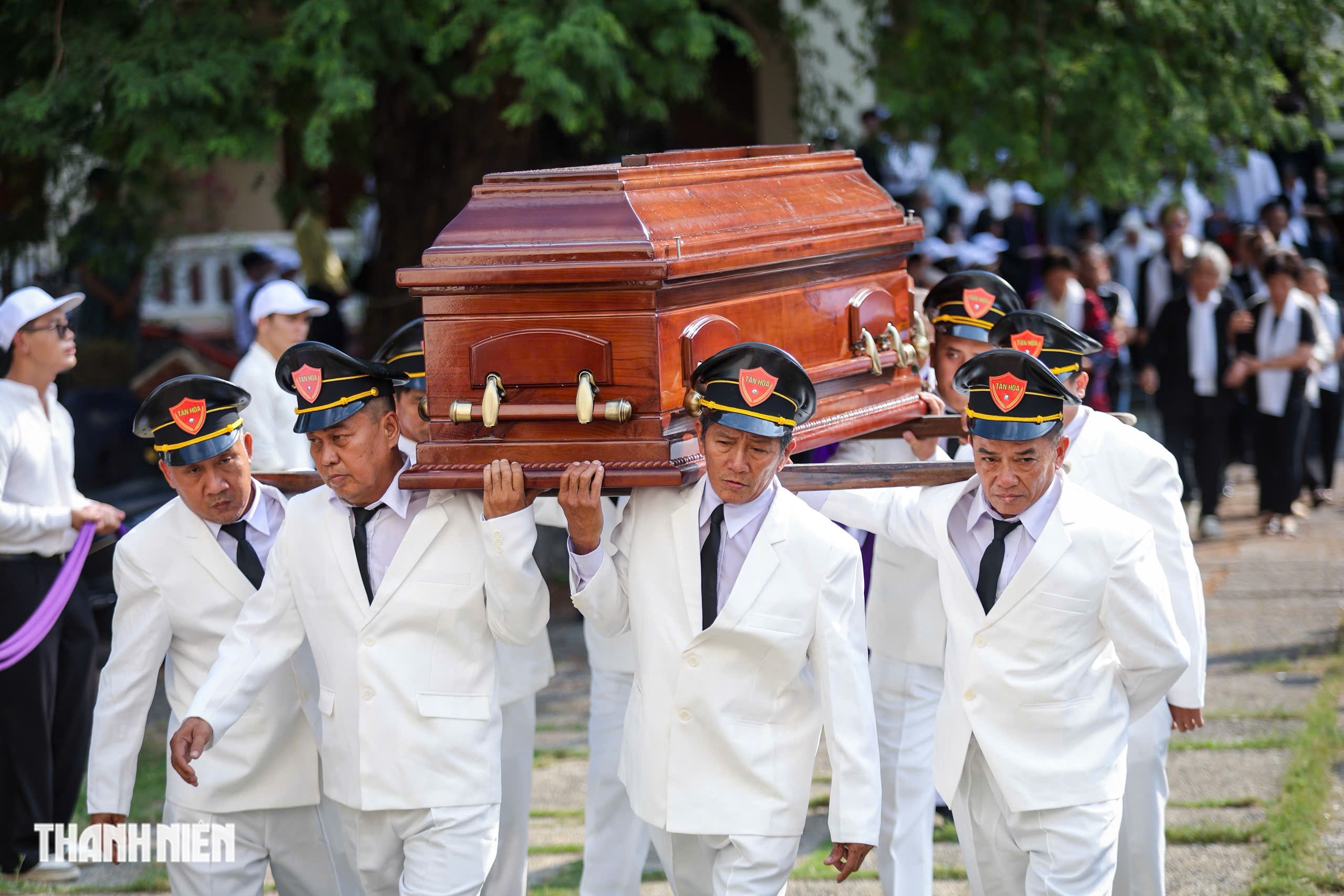 Trang nghiêm nghi thức tẩn liệm Đức Hồng y Gioan Baotixita Phạm Minh Mẫn- Ảnh 2. Trang nghiêm nghi thức tẩn liệm Đức Hồng y Gioan Baotixita Phạm Minh Mẫn- Ảnh 2.