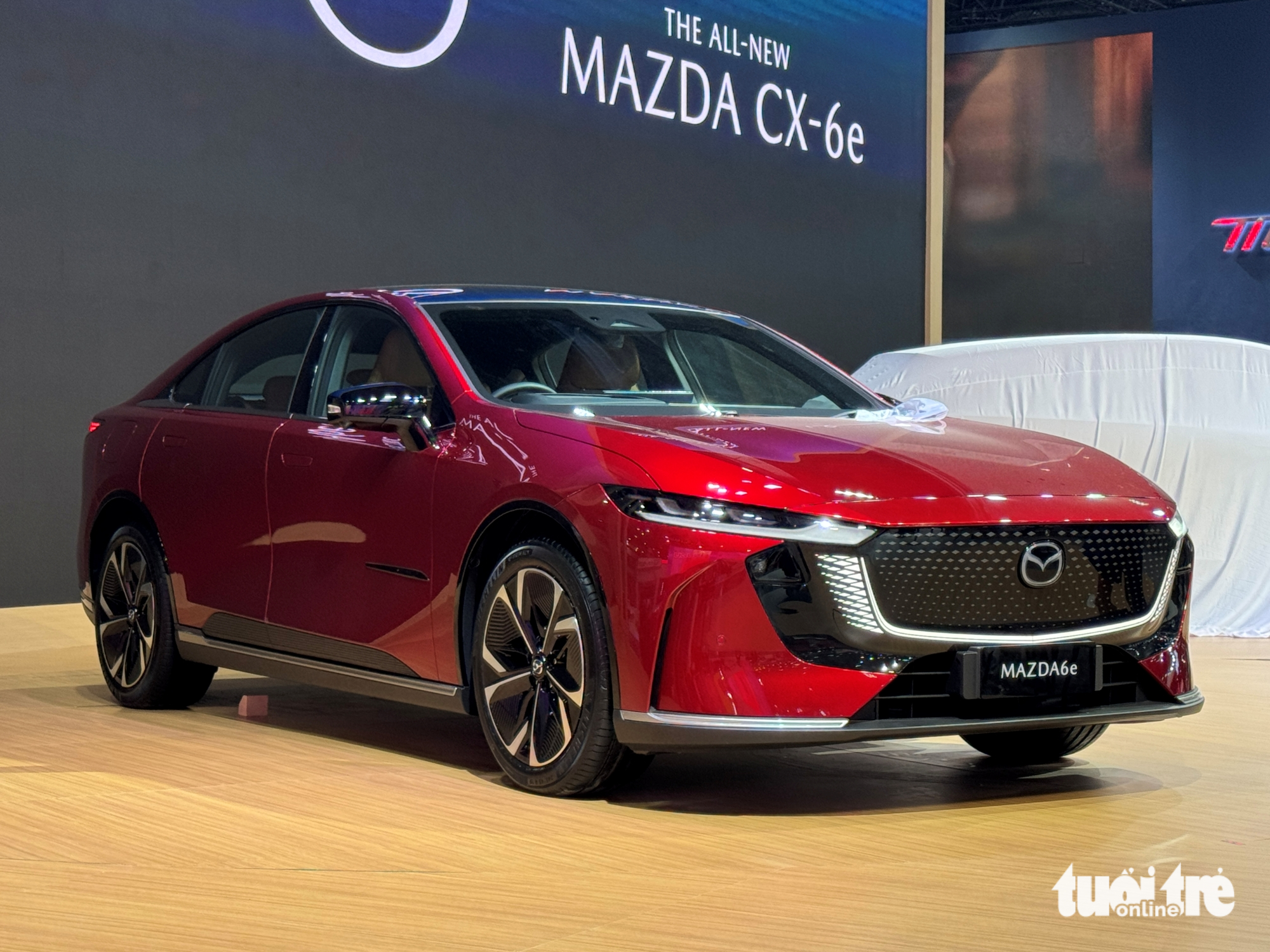 Ngắm xe điện Mazda 6e đấu Camry: Chạy tới 600km/sạc, có cả bản không cần lo tìm trạm sạc 9 Mazda 6e - Ảnh 12.