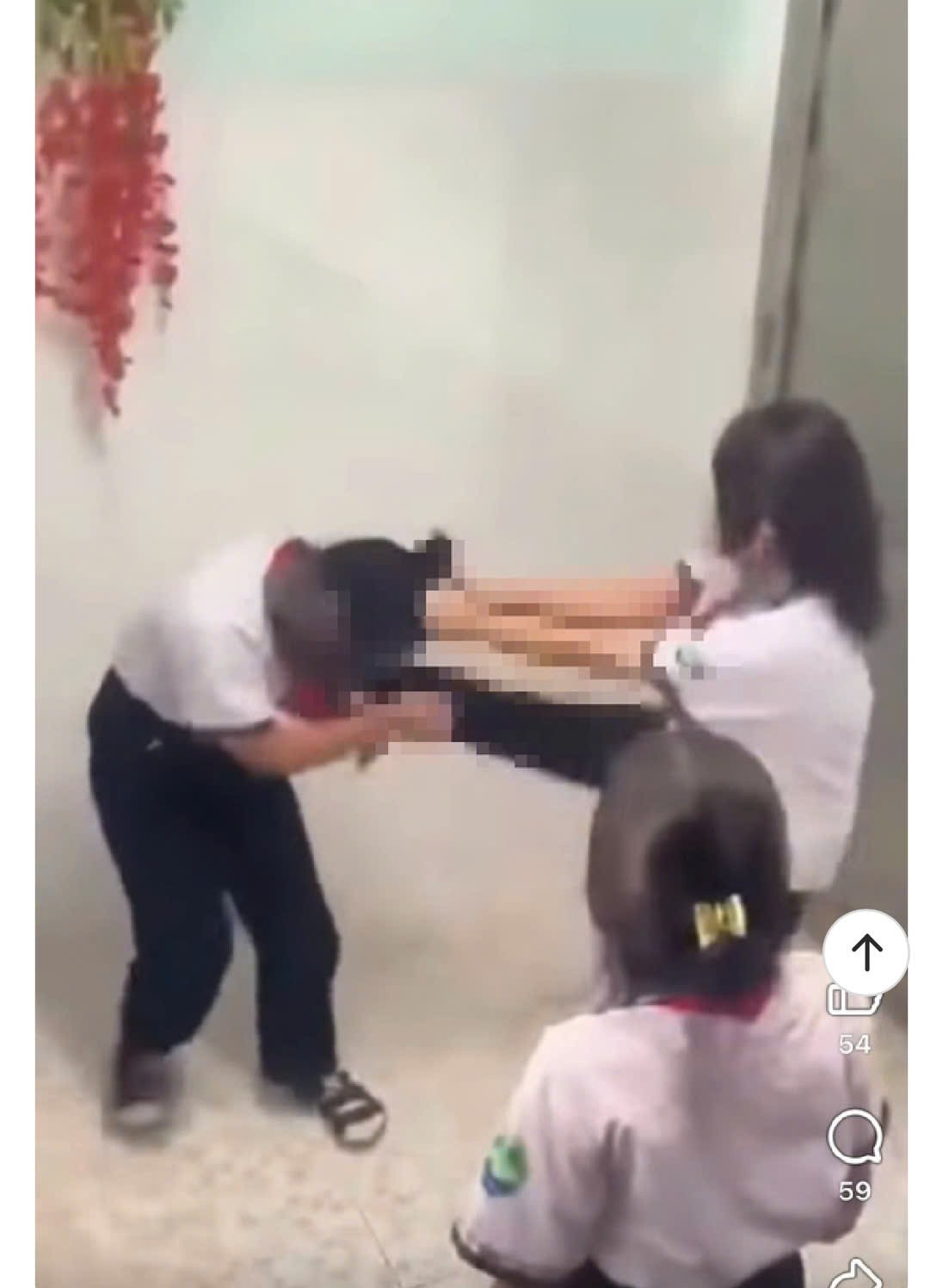 hơn 100 xe máy vi phạm vào "danh sách đen" 4 Thông tin tphcm: - Ảnh 4.