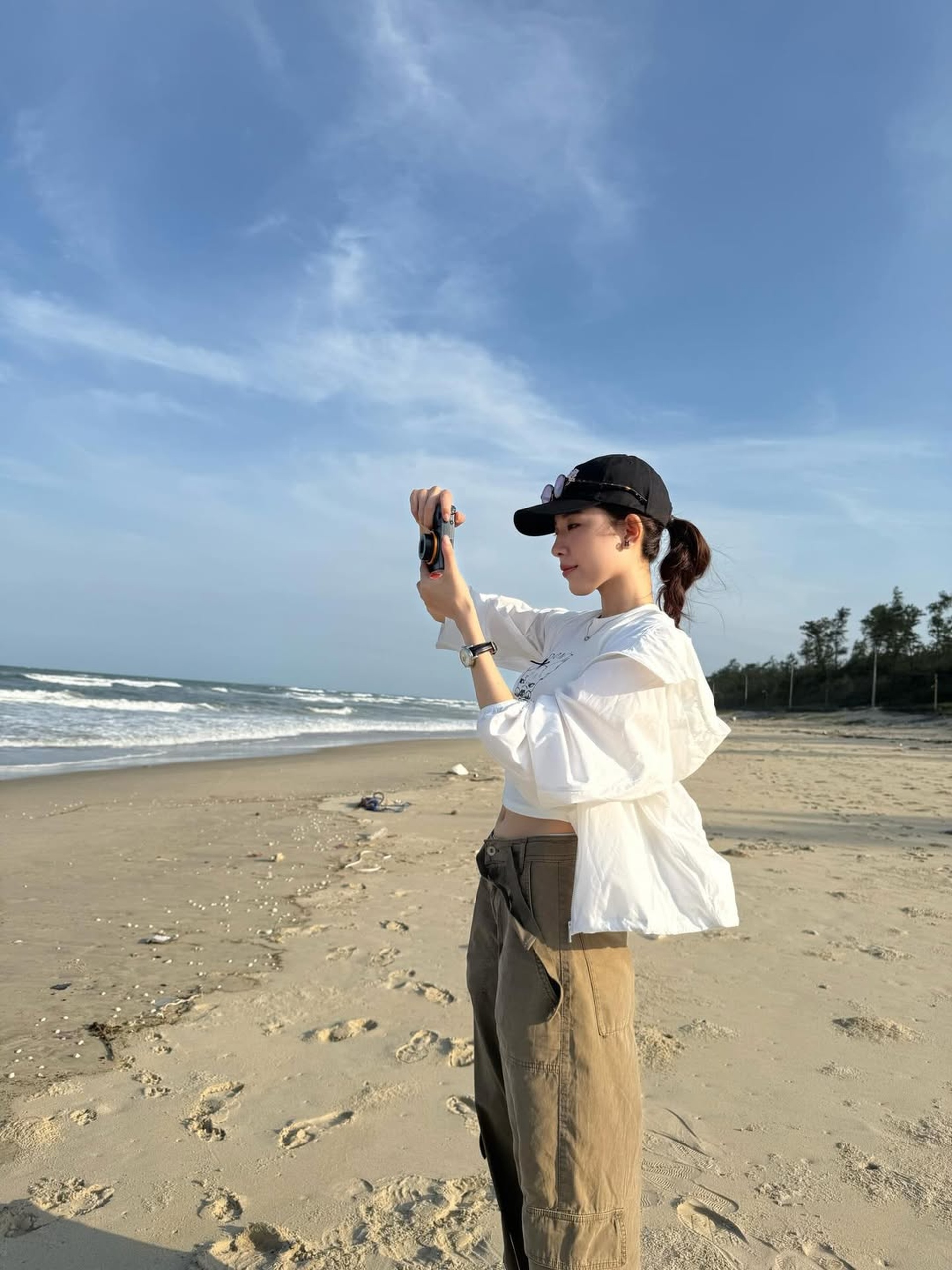 Lamoon: Em xinh từng đóng cảnh nóng, động thái sau tin đồn đời tư - 7