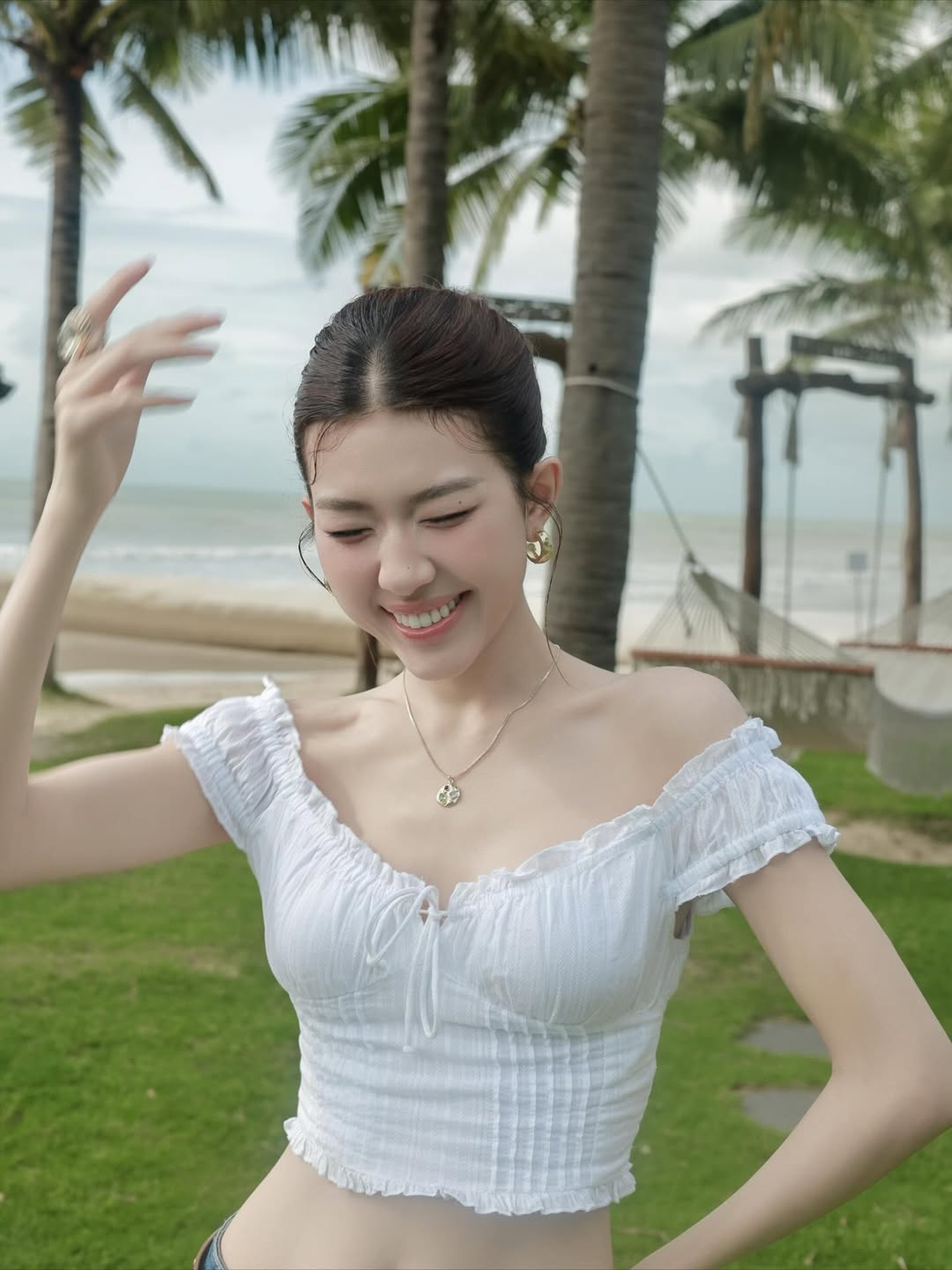 Lamoon: Em xinh từng đóng cảnh nóng, động thái sau tin đồn đời tư - 9