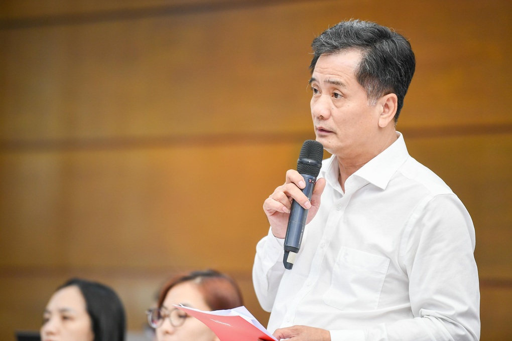 TS Nguyễn Văn Đính: Chưa có cơ sở để giá bất động sản giảm sâu  - 2