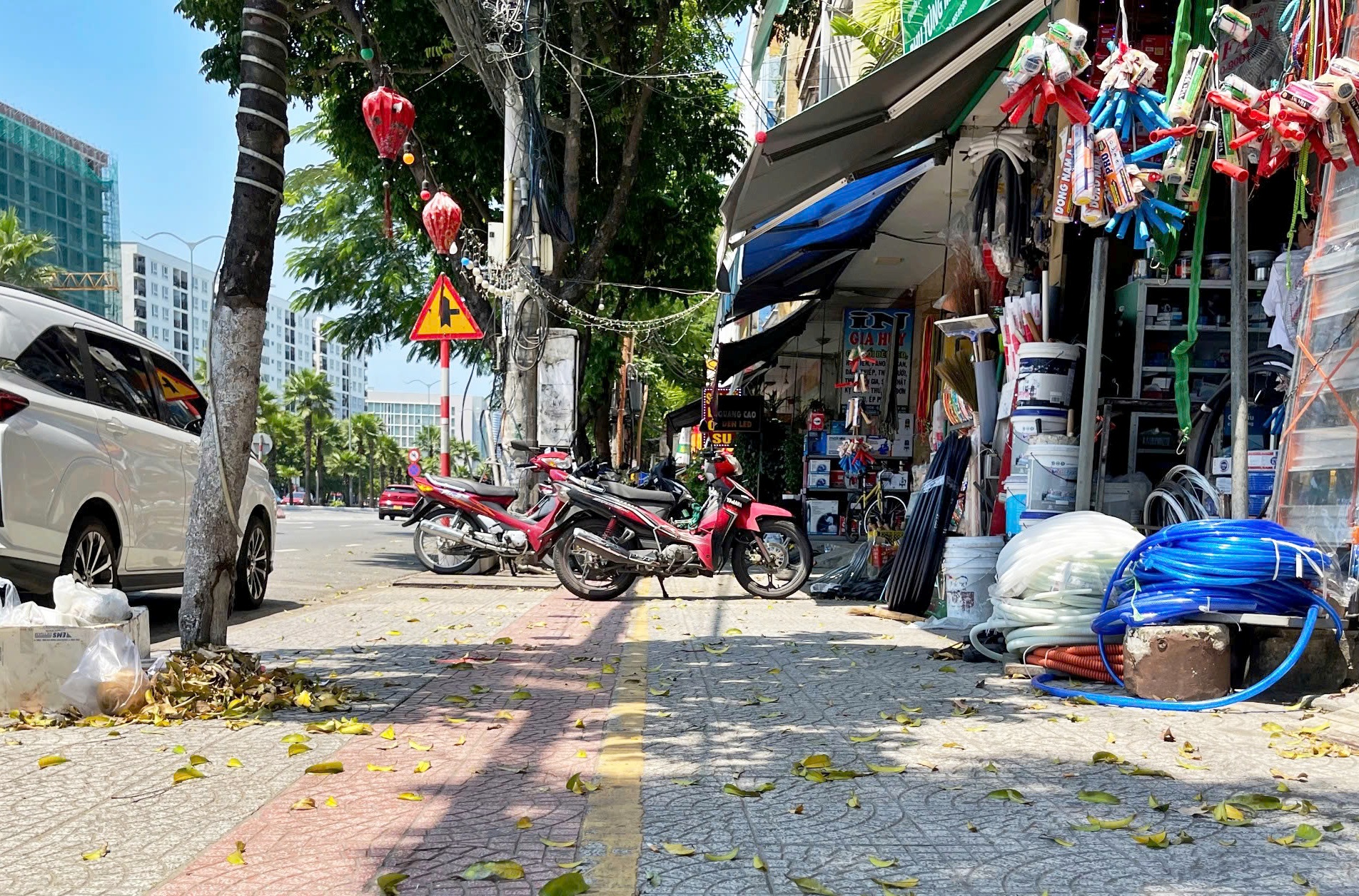 Đà Nẵng giành lại vỉa hè: Dẹp lấn chiếm nhưng hài hòa sinh kế cho người dân- Ảnh 4.