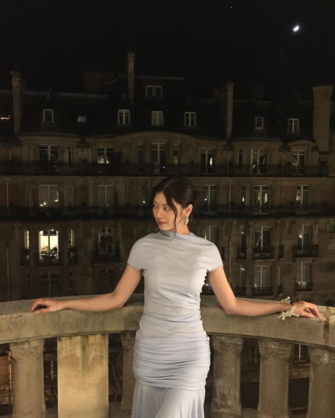 Nữ thần sắp chạm tuổi 40: Gương mặt 