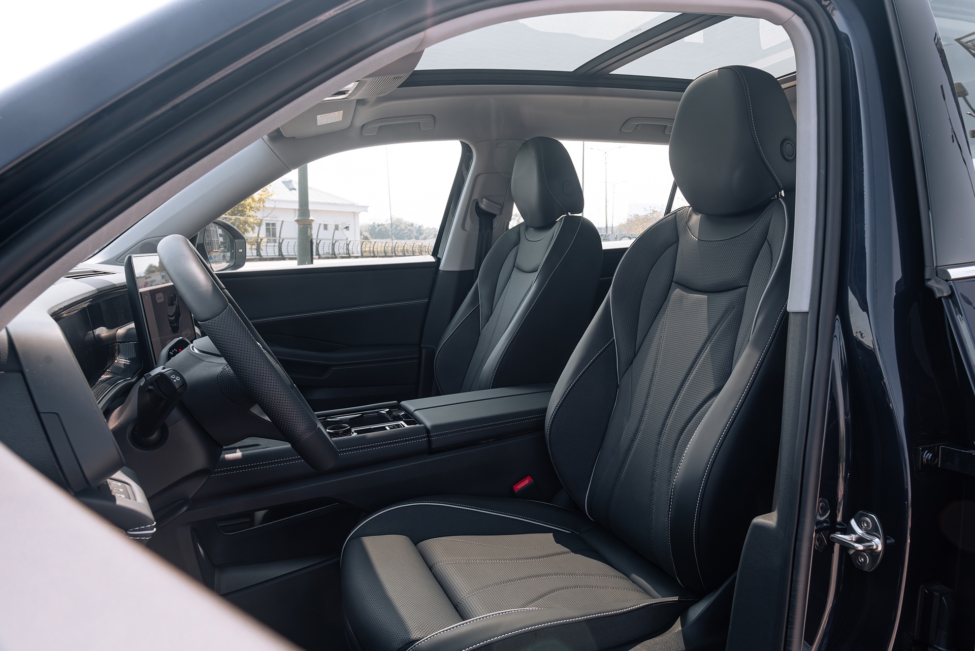 Chi tiết VW Teramont Pro 2026 bản tiêu chuẩn, giá 2,799 tỷ đồng - 9