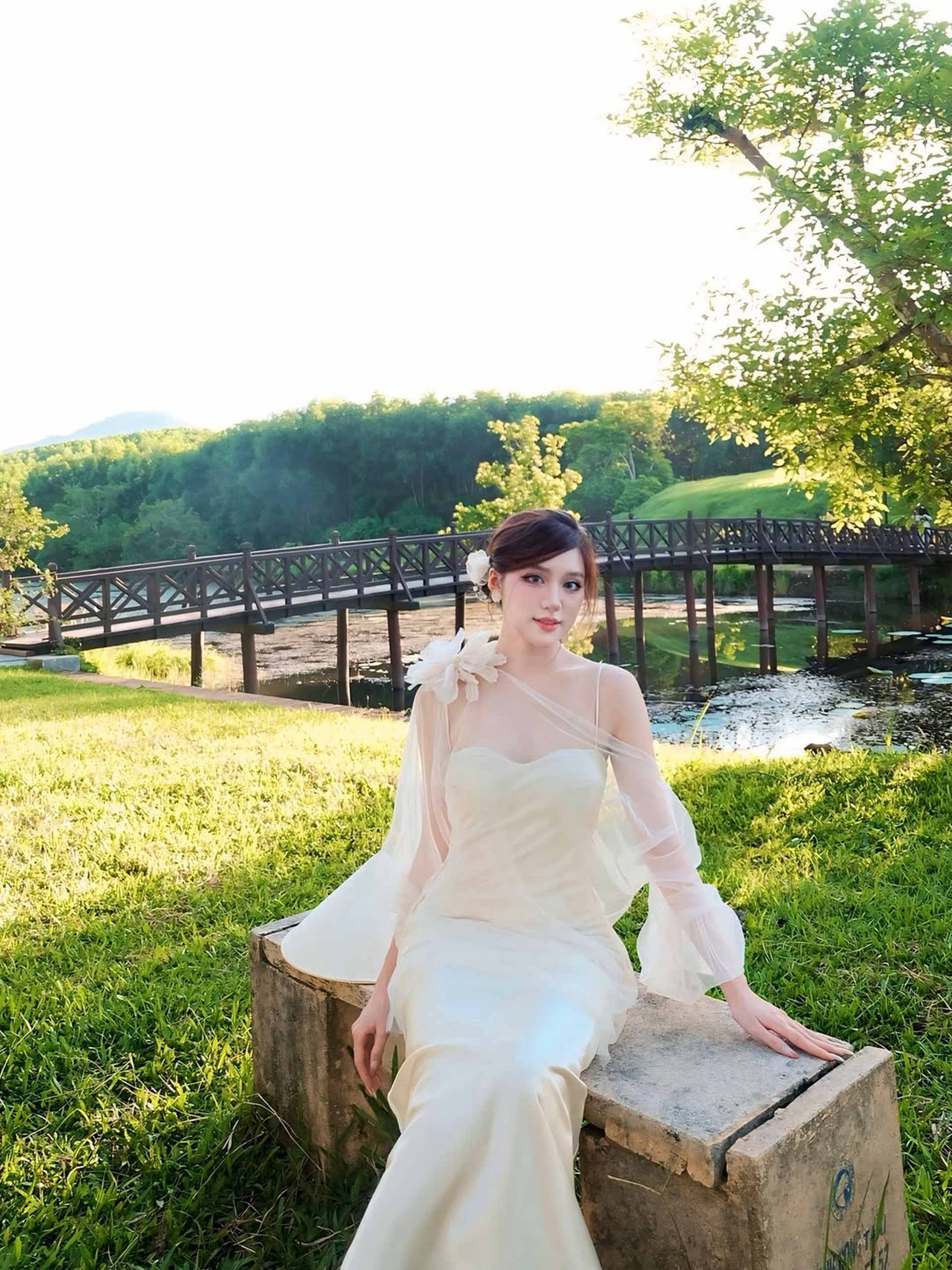 Tân hoa hậu Phương Oanh: Sở hữu IELTS 7.5, có chị gái sinh đôi xinh đẹp - 3