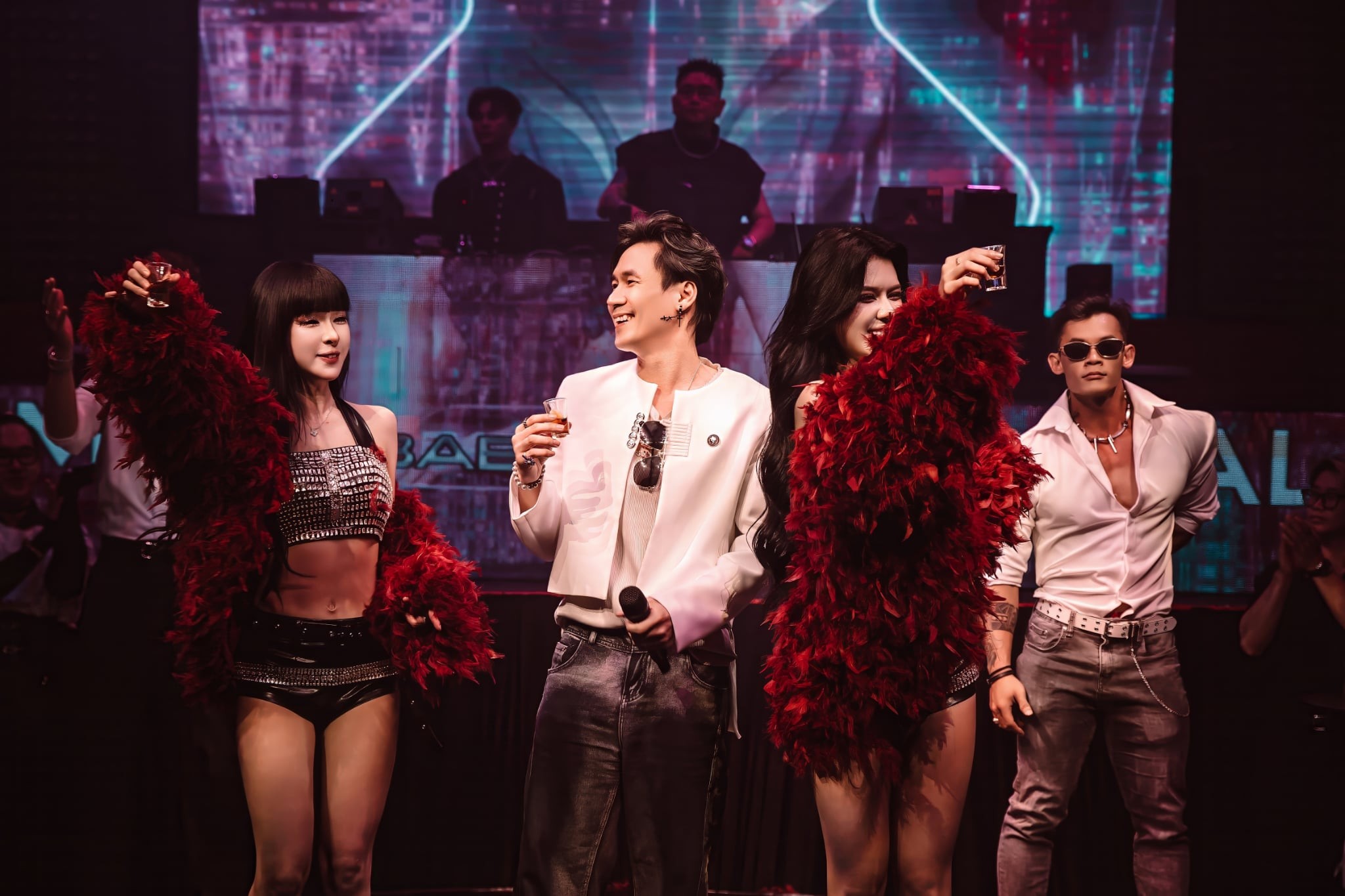 Baby Power ra mắt nhóm nhạc DJ gồm hai thành viên 2 baby-power-debut-single-3-1774772786.jpg