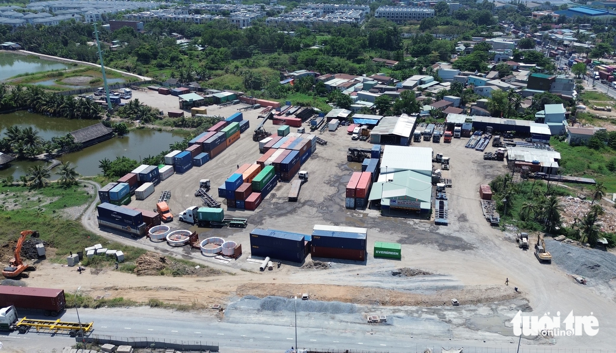 bãi container - Ảnh 2.