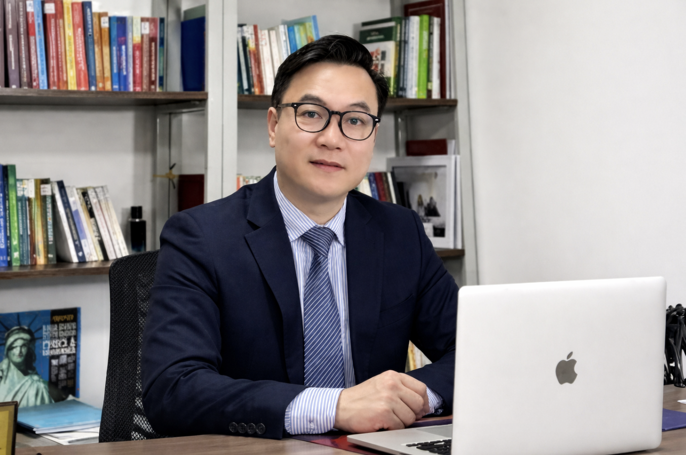 Mua vàng rồi nhận giấy hẹn: Rủi ro pháp lý trong giao dịch 'tiền trao...cháo hẹn múc'- Ảnh 3.