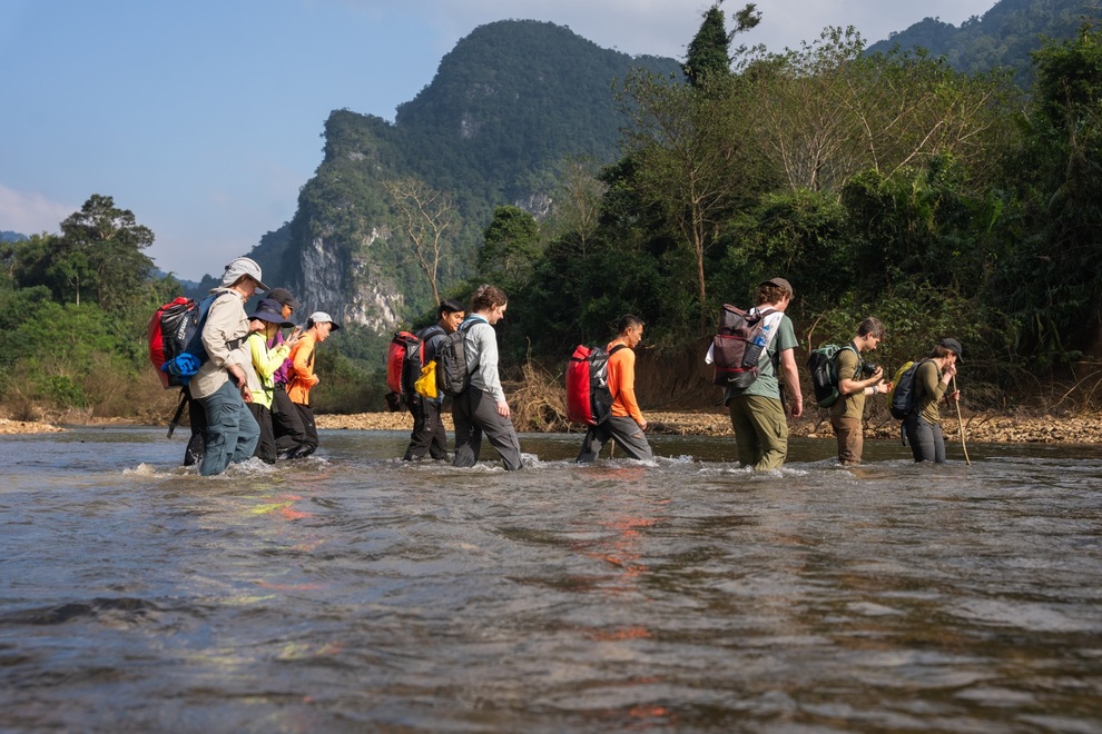 Hang Sơn Đoòng đẹp choáng ngợp trong phóng sự 12 phút của Mỹ - 2