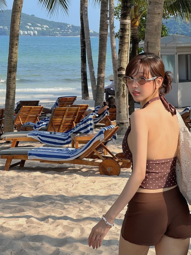 Điểm nhấn nhẹ nhàng từ họa tiết chấm bi duyên dáng- Ảnh 8.