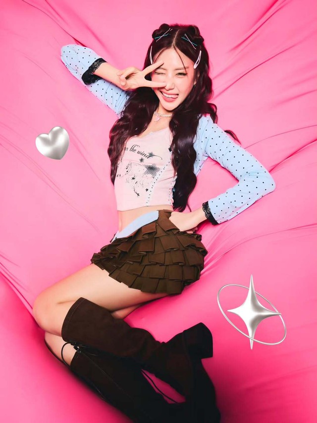 Điểm nhấn nhẹ nhàng từ họa tiết chấm bi duyên dáng- Ảnh 10.