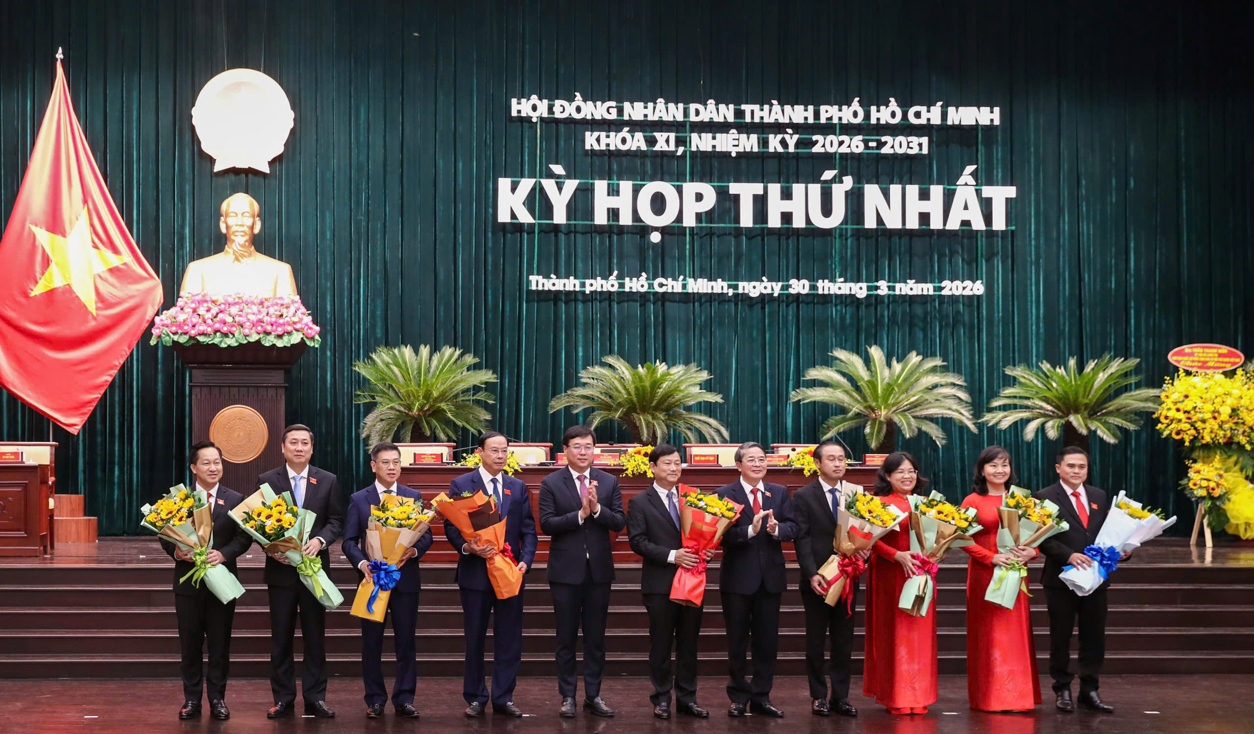 Toàn cảnh kỳ họp thứ nhất HĐND TPHCM nhiệm kỳ 2026-2031 - Ảnh 6.