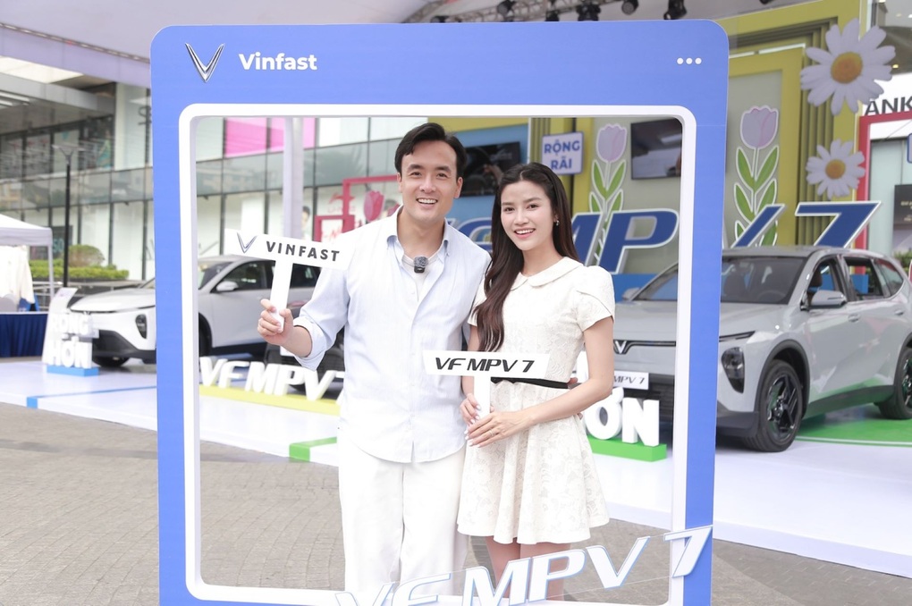 VinFast VF MPV 7 chinh phục gia đình trẻ tới người lớn tuổi - 2