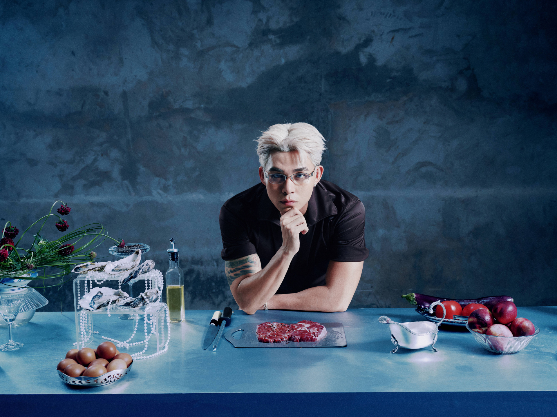 MV phản cảm của Jun Phạm không giới hạn độ tuổi, ekip chỉ khuyên người dùng dưới 18 tuổi hủy theo dõi các tài khoản cá nhân- Ảnh 7.