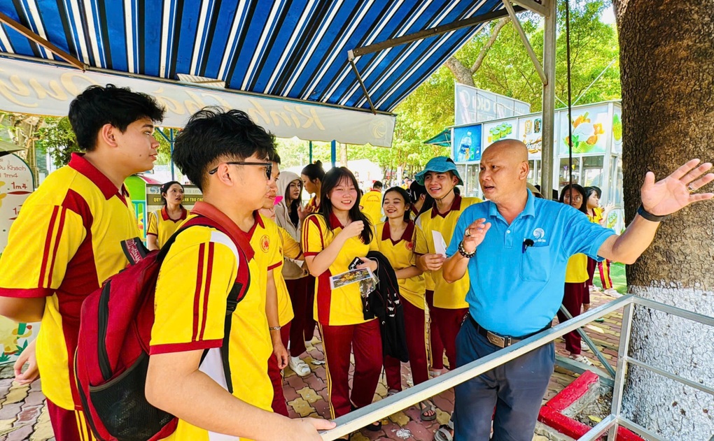 Hướng nghiệp còn ở “phần ngọn”, con theo nghề cha mẹ chọn - 2