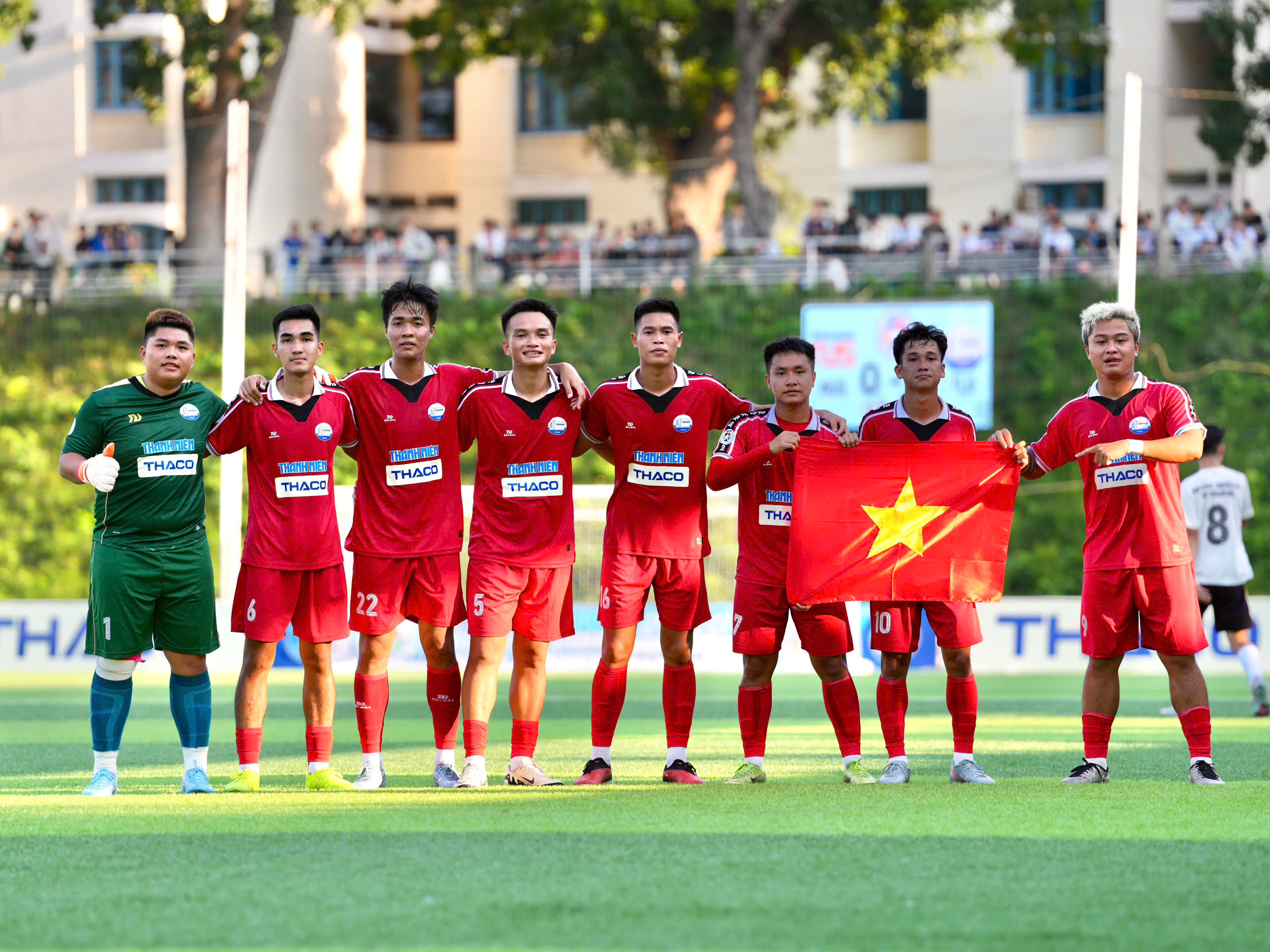 Những tấm vé bán kết đầu tiên đã có chủ- Ảnh 2.