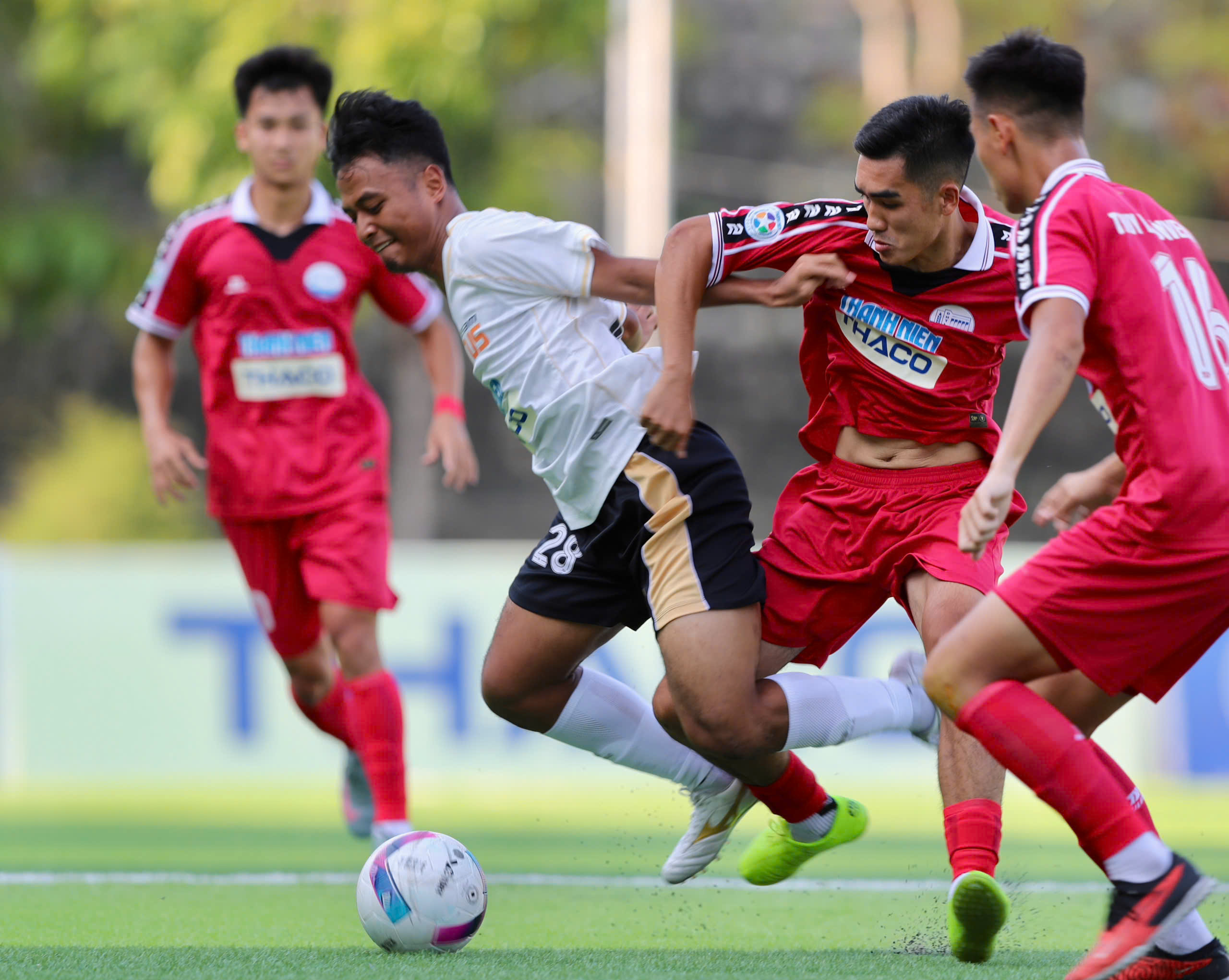 Những tấm vé bán kết đầu tiên đã có chủ- Ảnh 4.