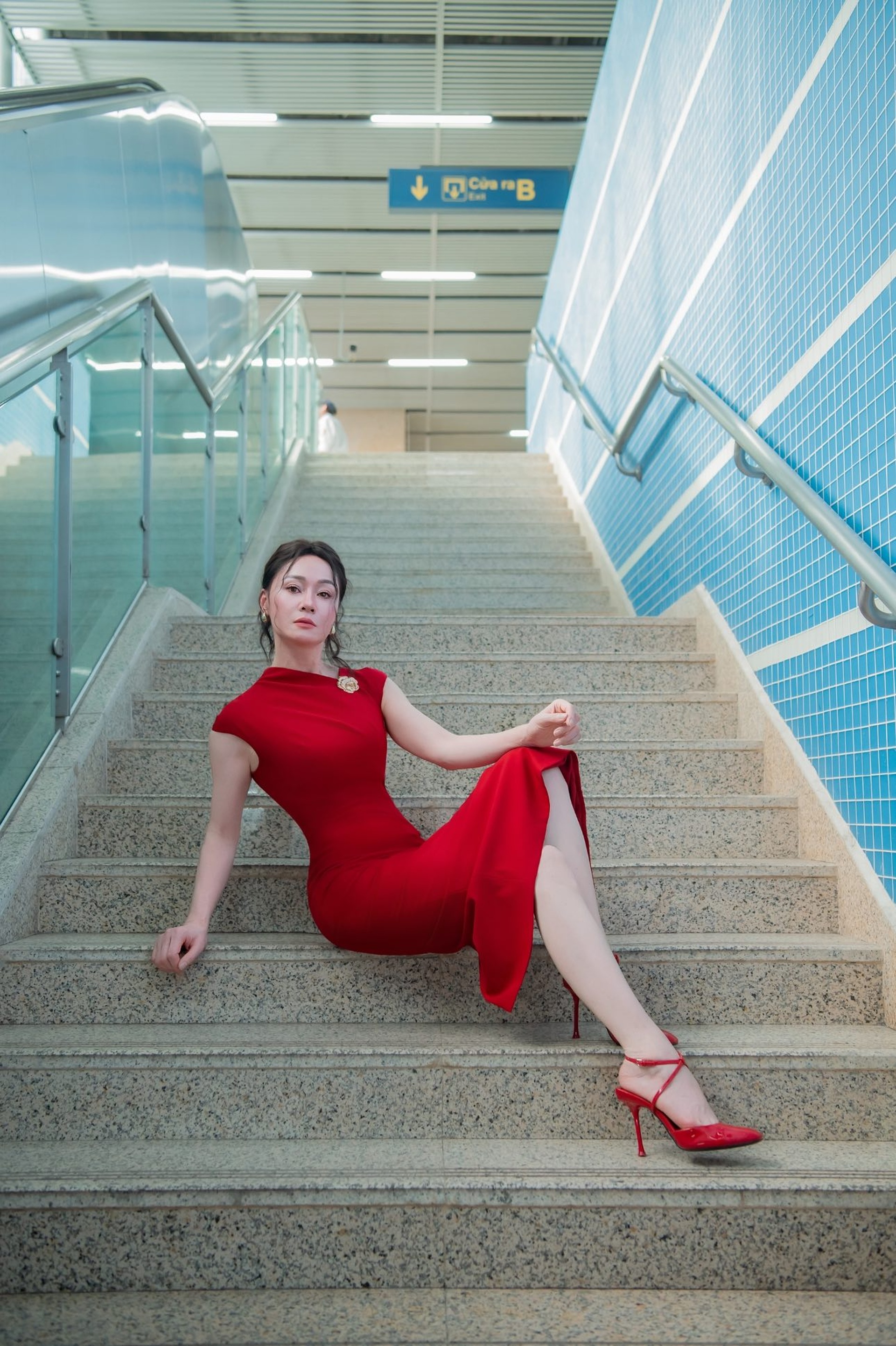 NSƯT Quách Thu Phương U50 vóc dáng như 20, liên tục gây sốt phim giờ vàng - 9