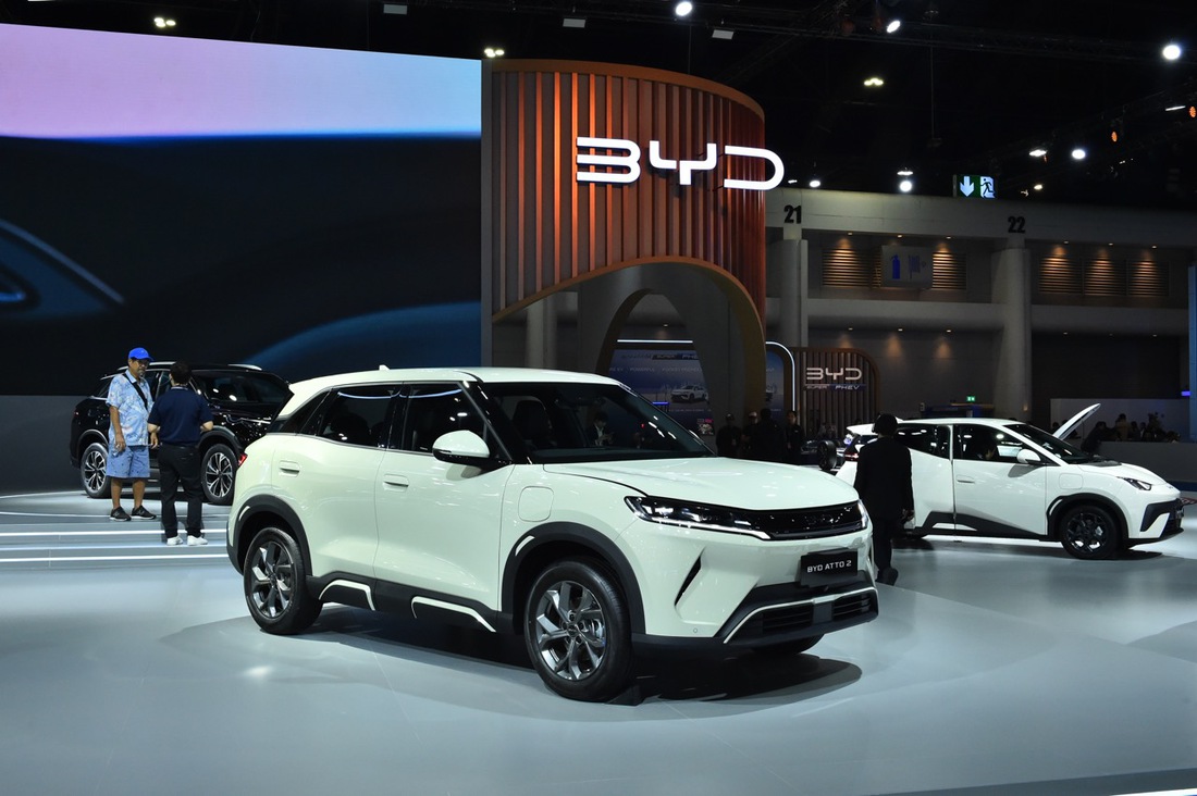 BYD tung 4 mẫu xe mới ở Đông Nam Á, trải từ xe điện đến hybrid đấu xe xăng 8 BYD tung 4 mẫu xe mới ở Đông Nam Á, trải từ xe điện đến hybrid đấu xe xăng - Ảnh 8.