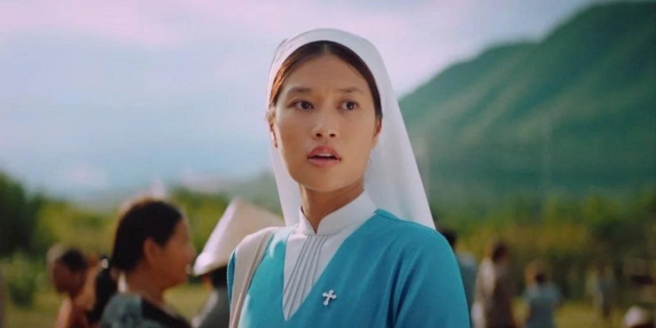 Thiên Ân khóc vì bị chê ngoại hình. Ảnh: NSX 