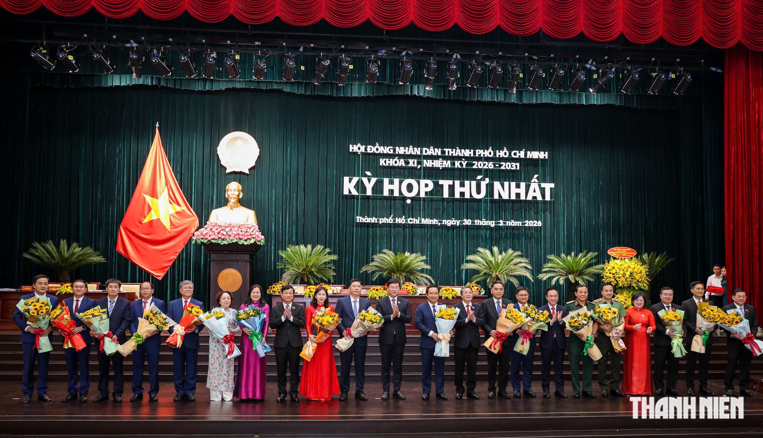 Danh sách lãnh đạo TP.HCM được bầu tại kỳ họp đầu tiên - Ảnh 2.