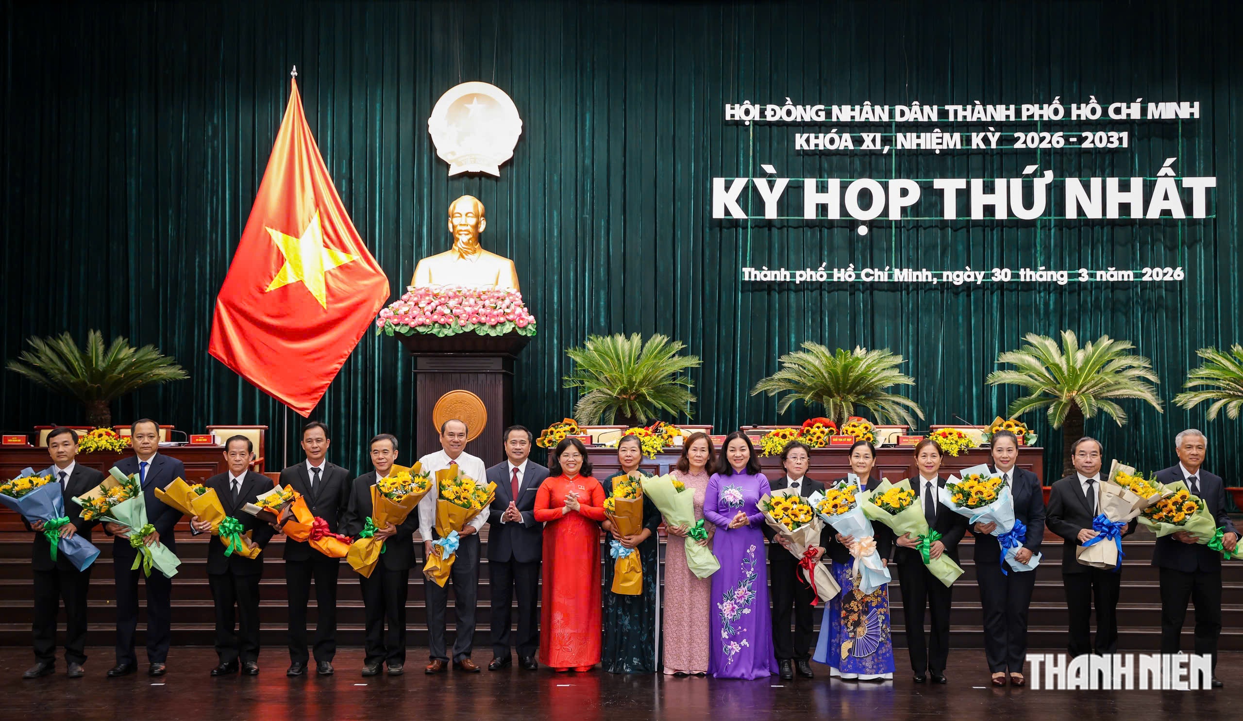 Danh sách lãnh đạo TP.HCM được bầu tại kỳ họp đầu tiên - Ảnh 4.