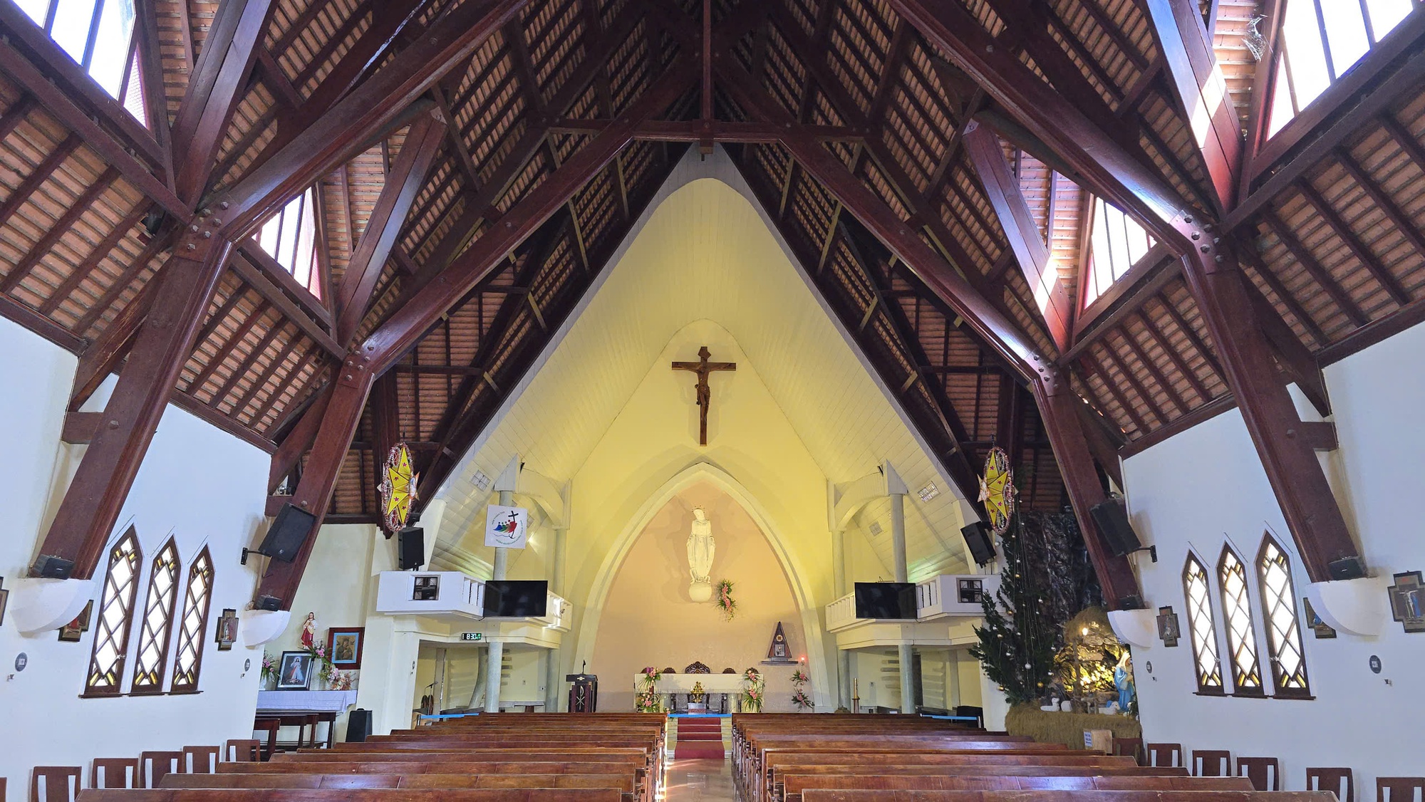 Nhà thờ Domaine de Marie - lãnh địa Đức Bà giữa lòng Đà Lạt- Ảnh 4.